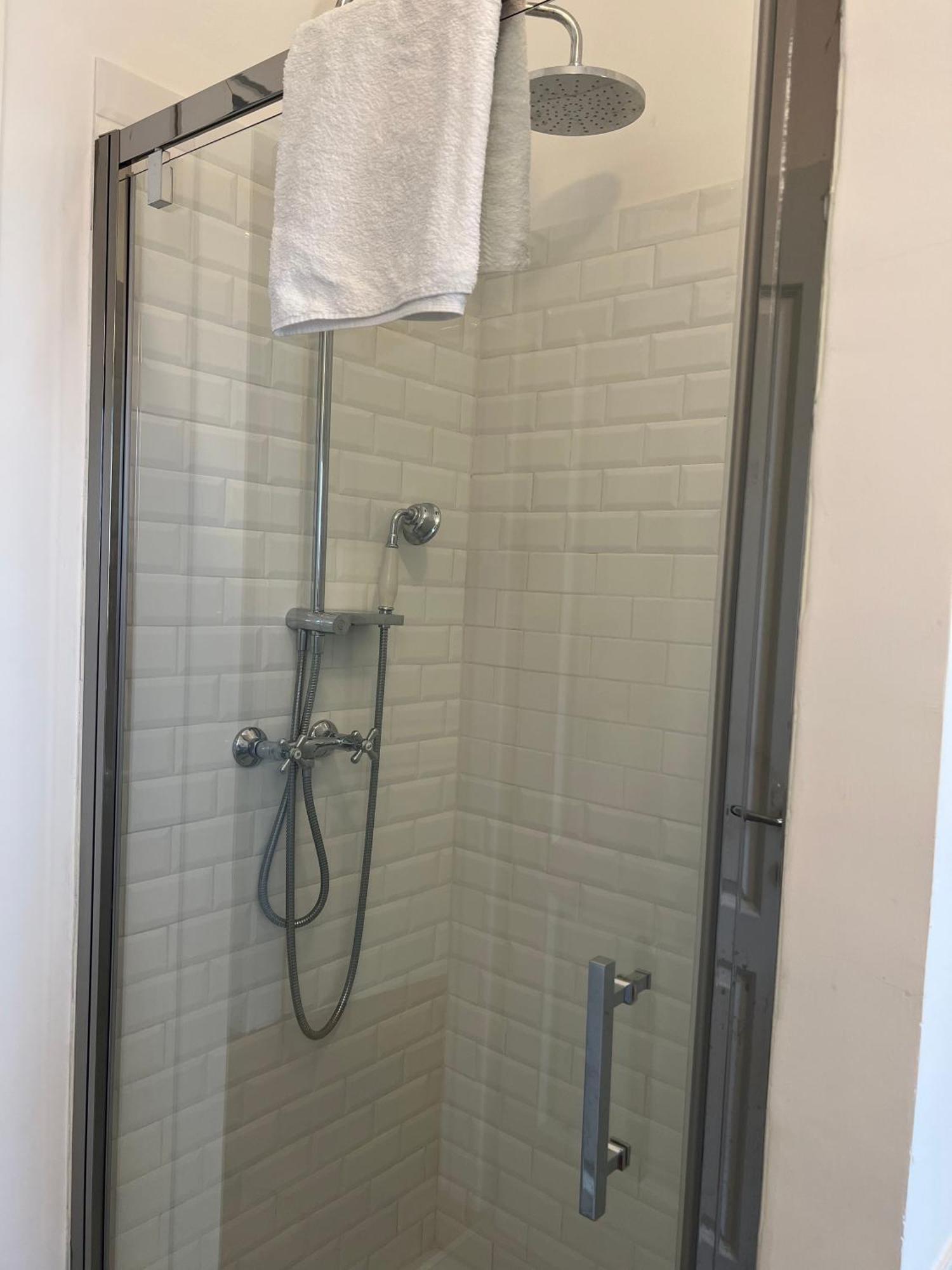 Santa Rosa Florence Apartments 3 Bedrooms - Private Parking Bagian luar foto