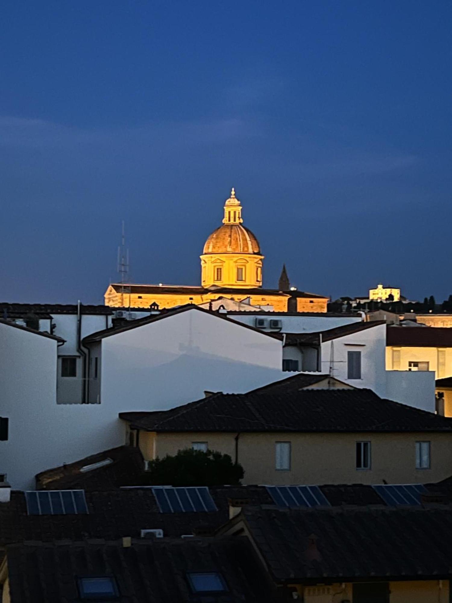 Santa Rosa Florence Apartments 3 Bedrooms - Private Parking Bagian luar foto