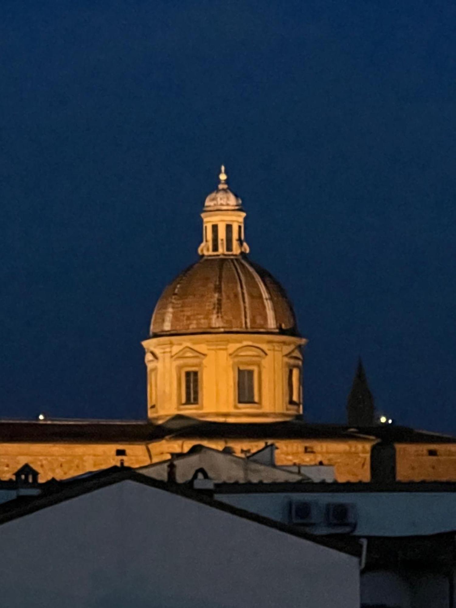 Santa Rosa Florence Apartments 3 Bedrooms - Private Parking Bagian luar foto